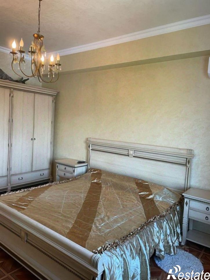 2-комн квартира ул Демократическая, 3/1,  д. 3/1