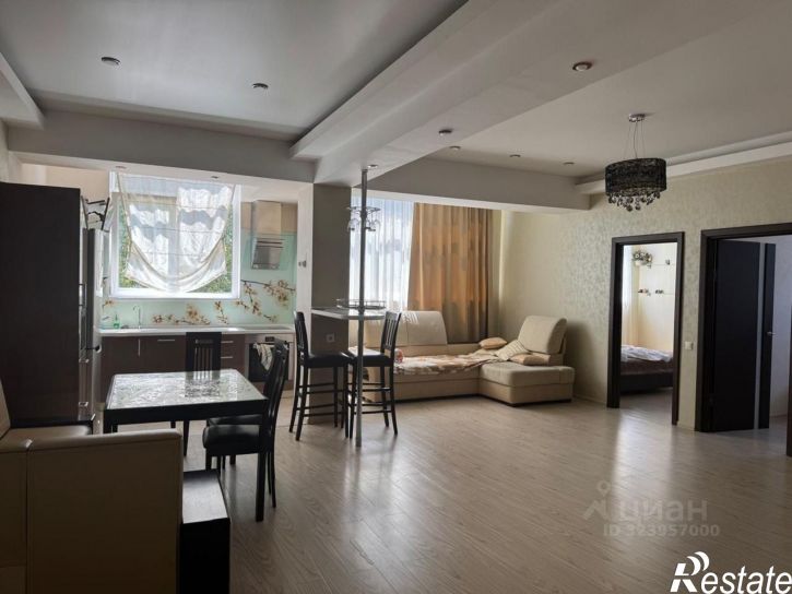 3-комн квартира ул Туапсинская, 9/2,  д. 9/2