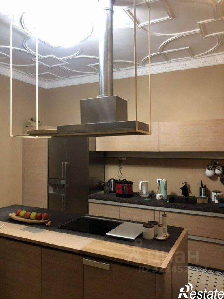 3-комн квартира Театральная улица, 6,  д. 6