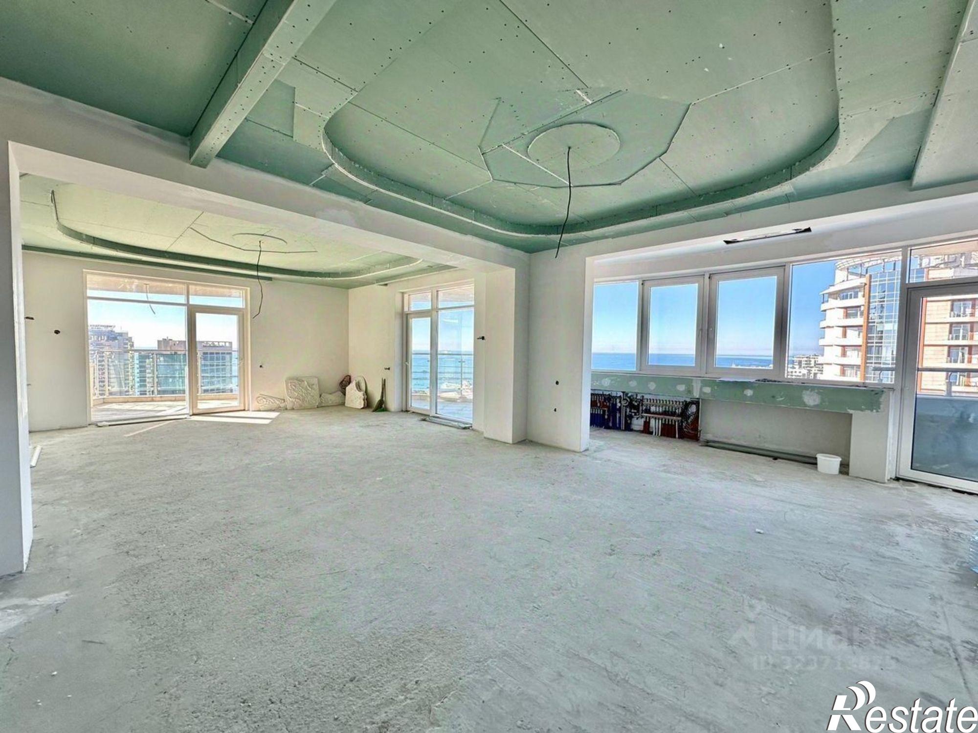 Купить квартиру за 130 000 000 рублей на Нагорная улица, 11