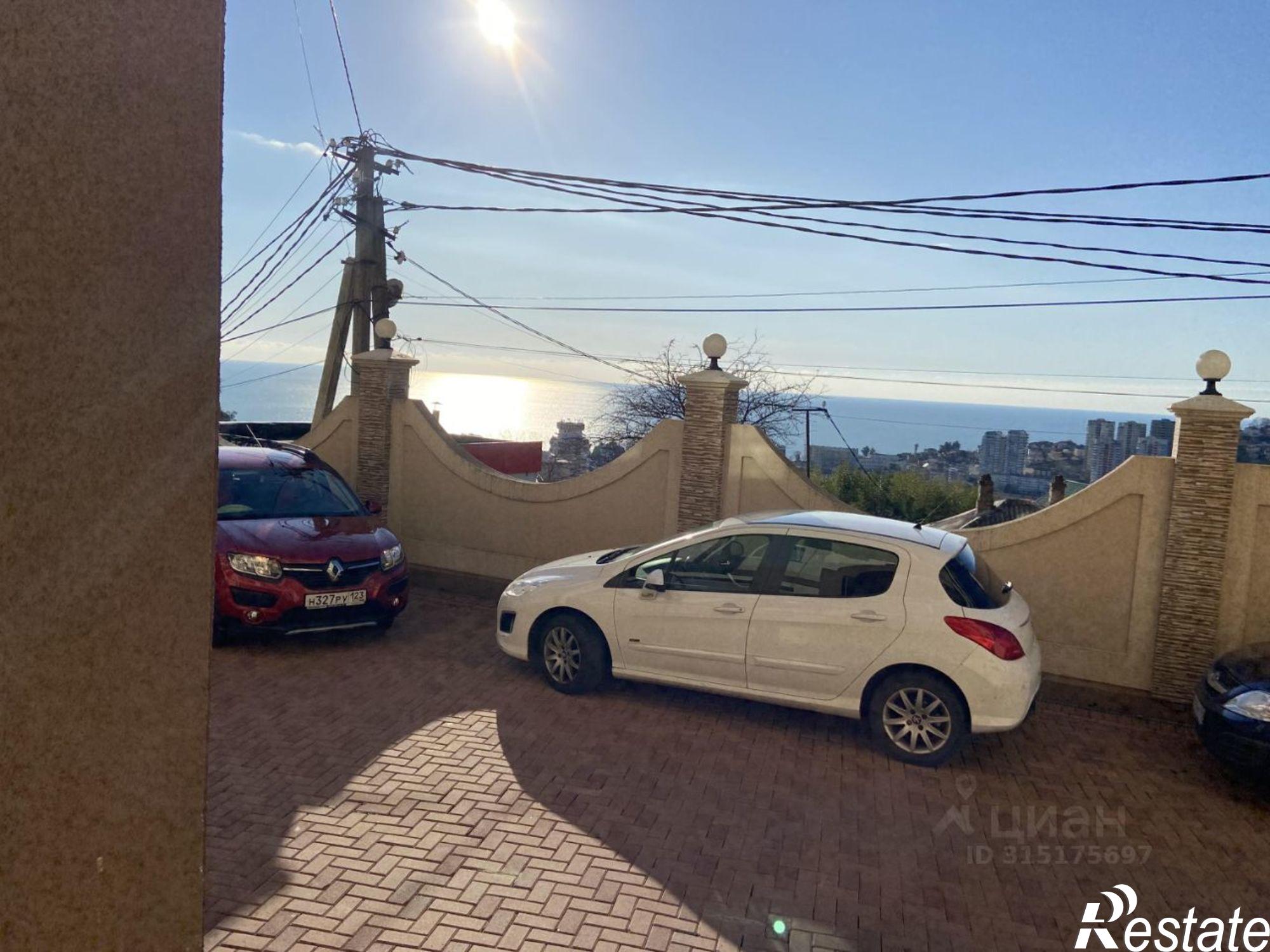 Купить квартиру за 16 000 000 рублей на ул Целинная, 12Б