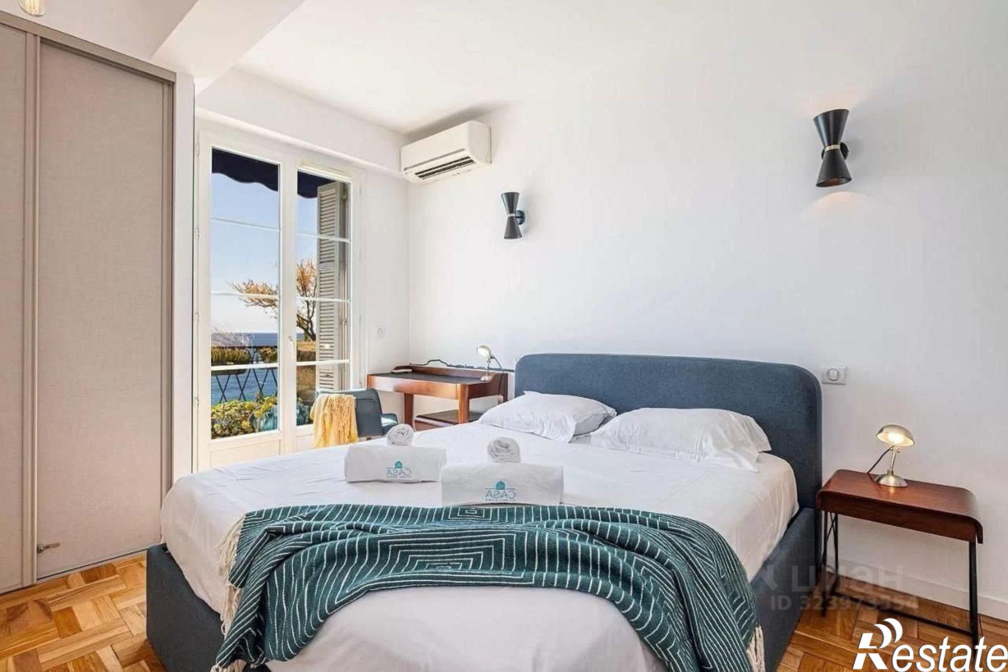 Купить квартиру за 11 000 000 рублей на Черноморская улица, 19