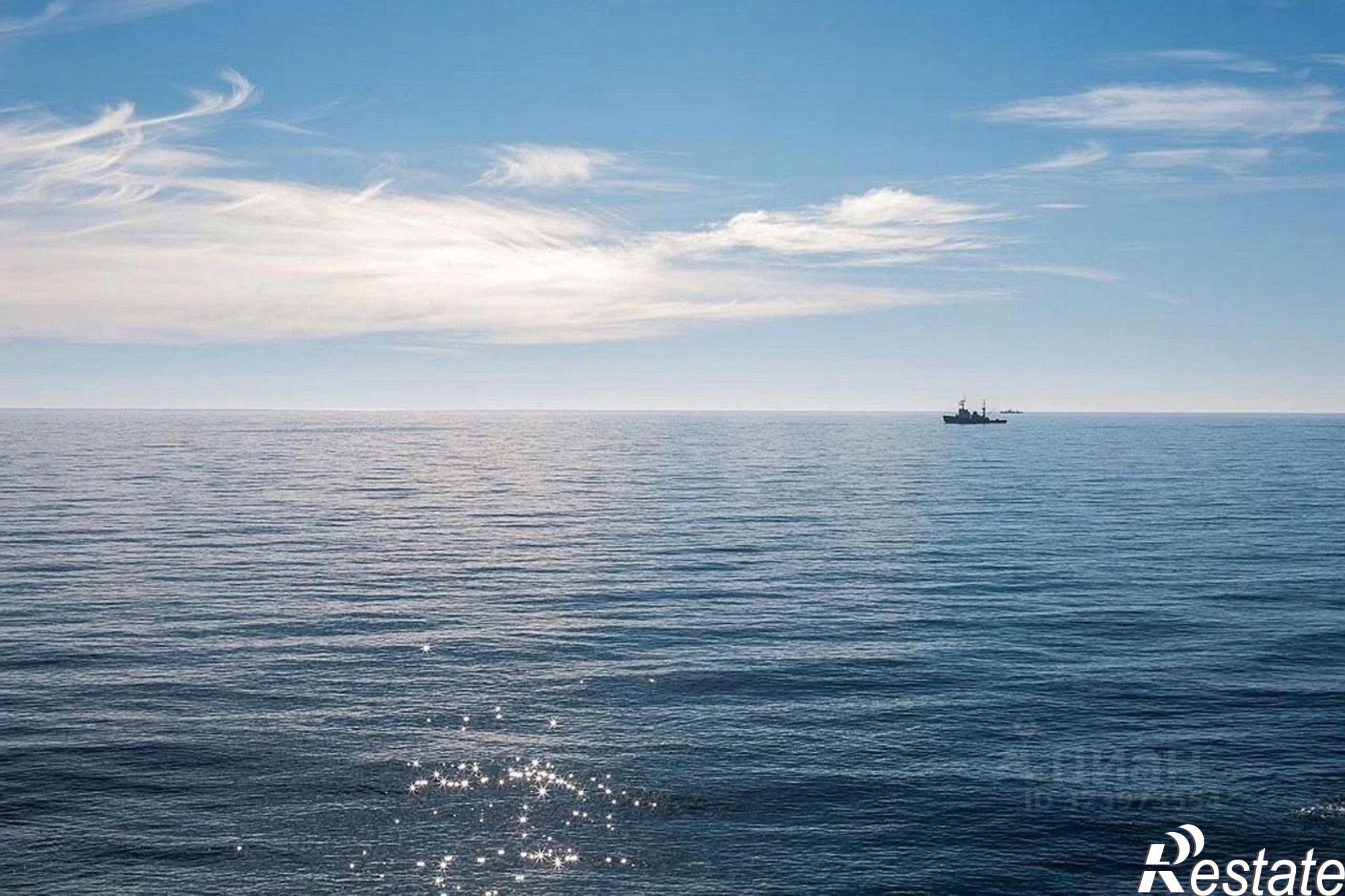 Купить квартиру за 11 000 000 рублей на Черноморская улица, 19