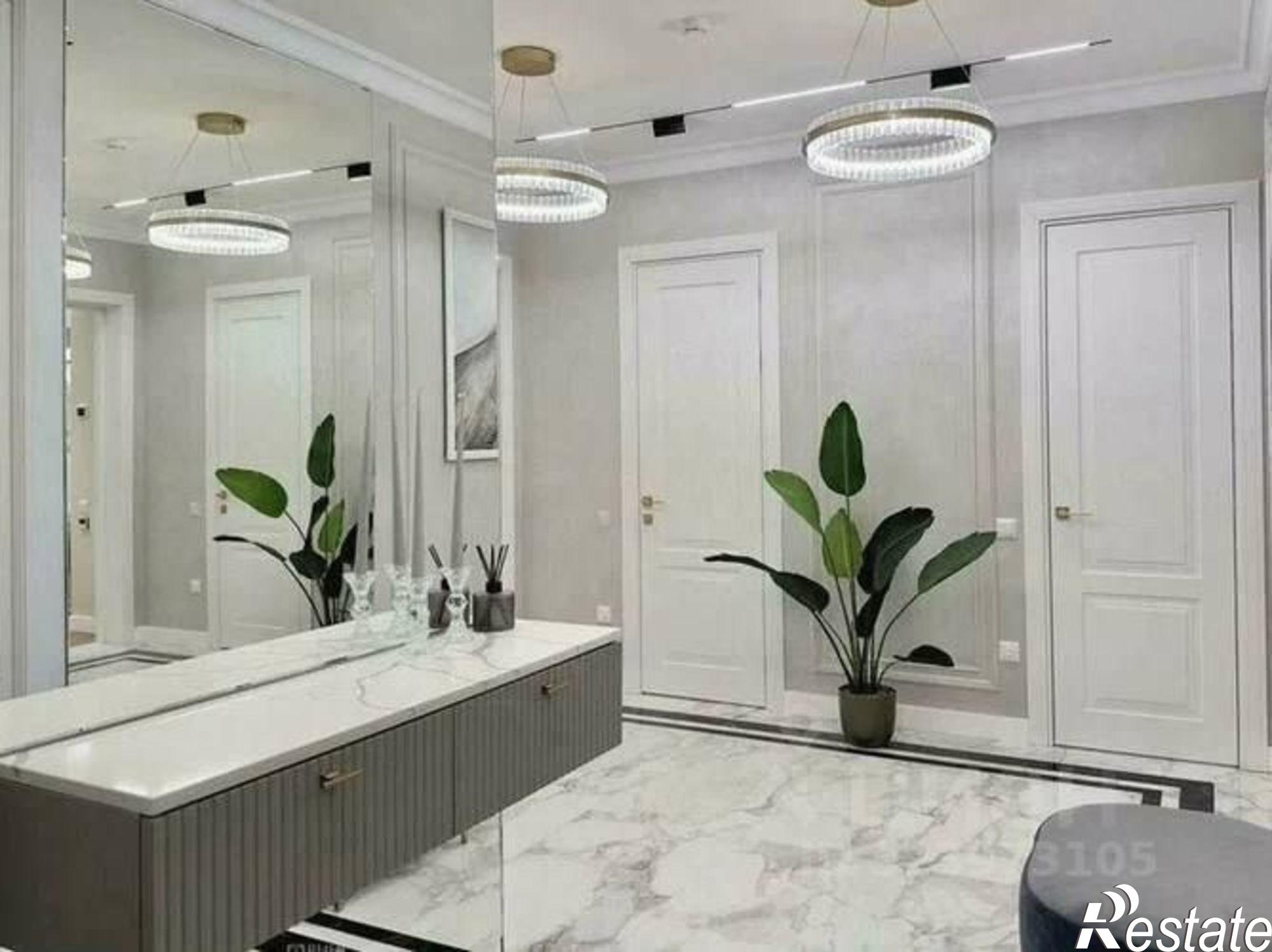 Купить квартиру за 39 500 000 рублей на ул Гагринская, 10