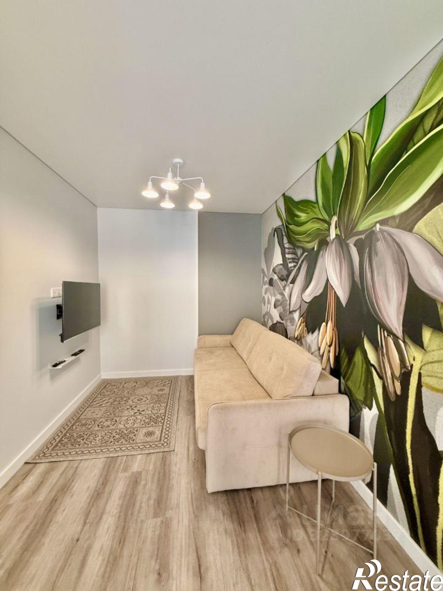 Сдать квартиру за 165 000 рублей на переулок Горького, 24