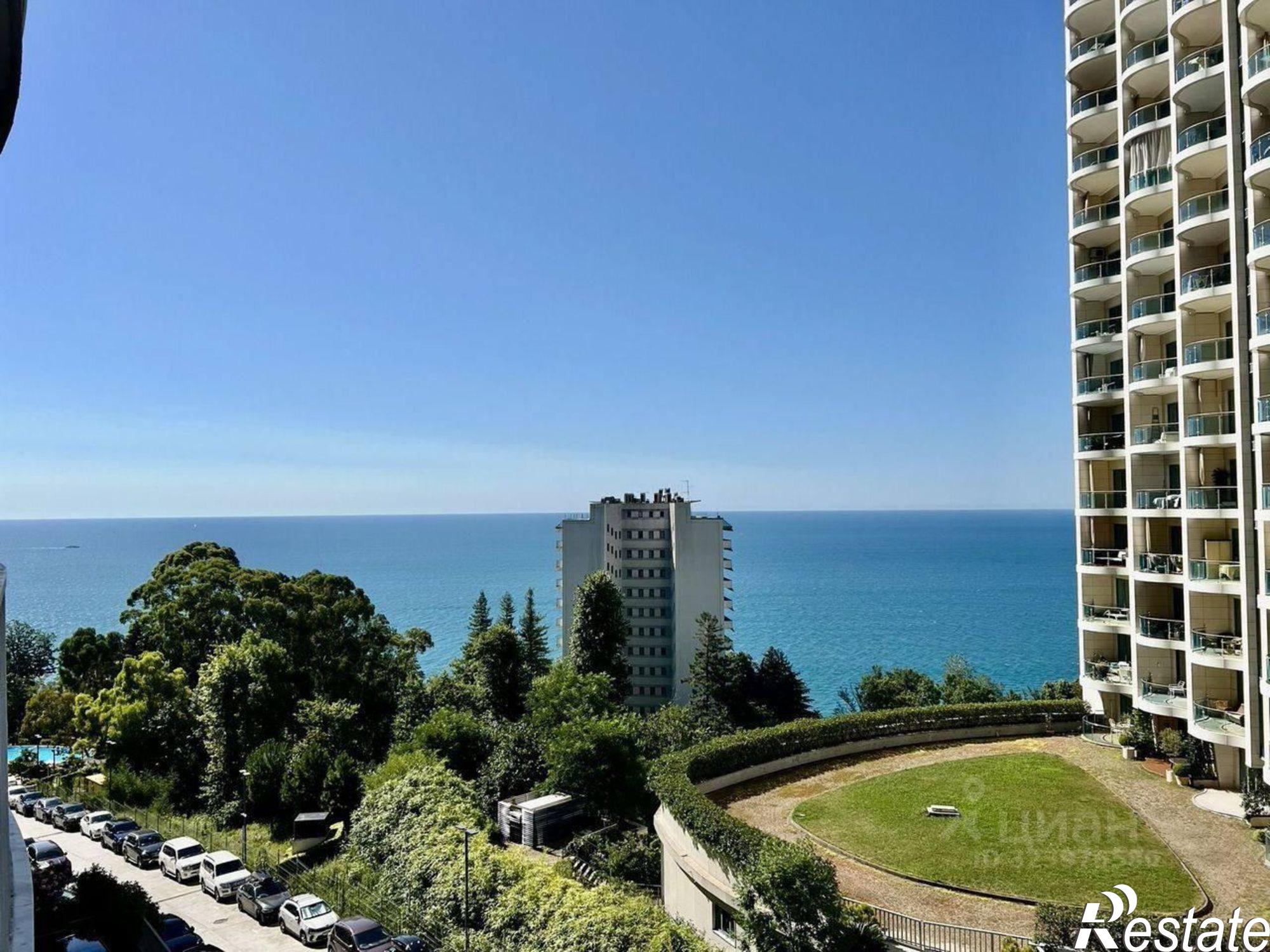 Купить квартиру за 10 500 000 рублей на Курортный пр-кт, 105