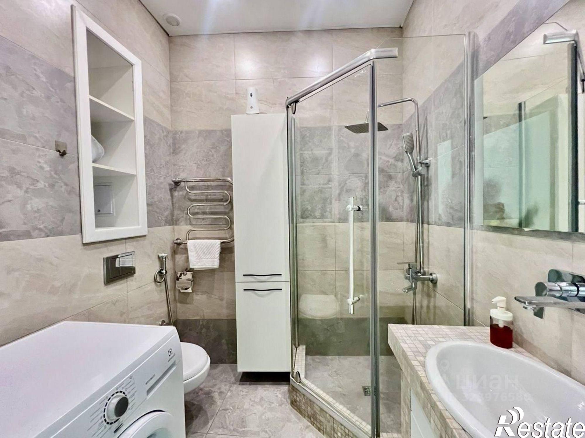 Купить квартиру за 10 500 000 рублей на Курортный пр-кт, 105