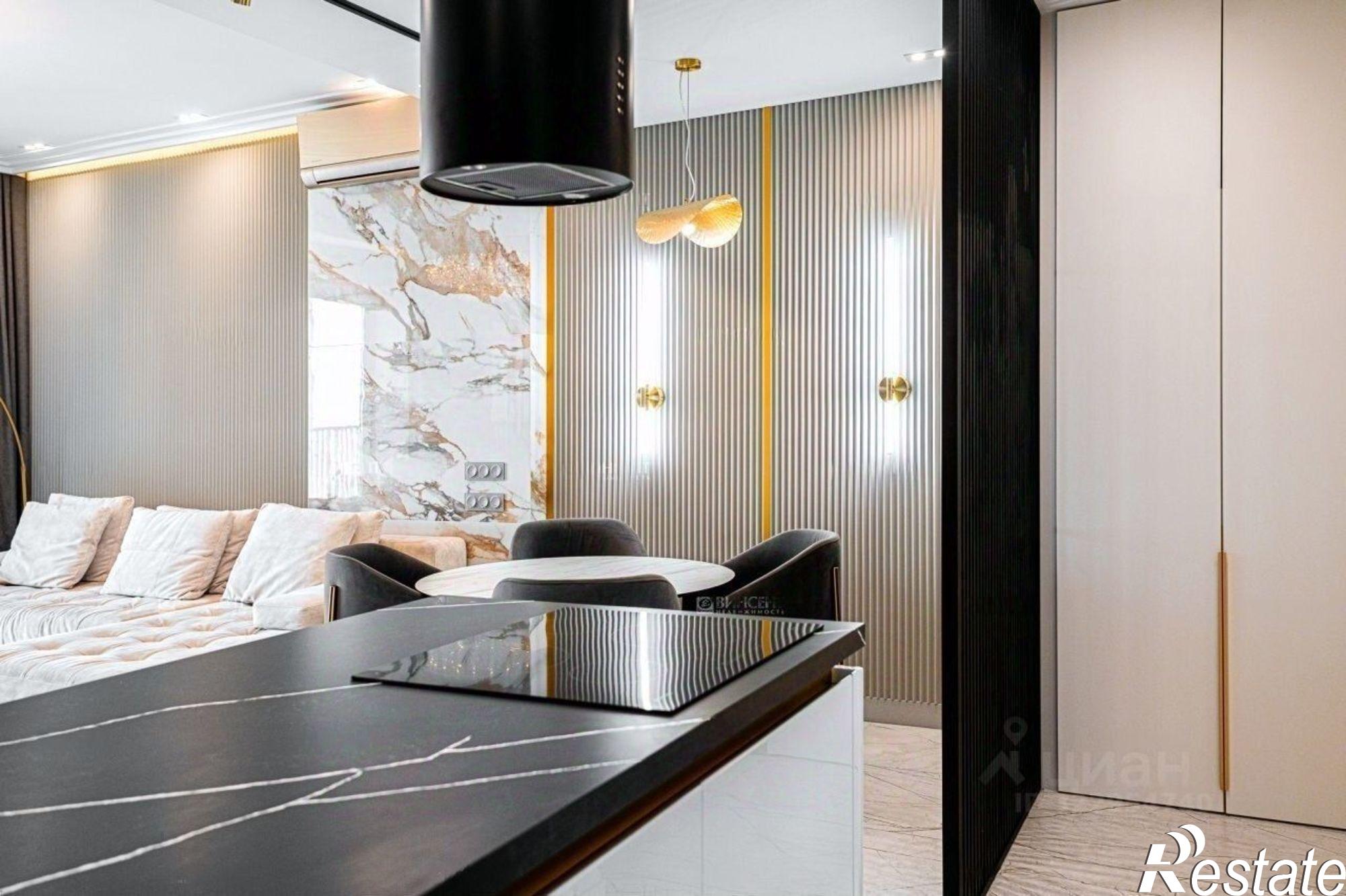 Купить квартиру за 40 000 000 рублей на Курортный проспект, 105