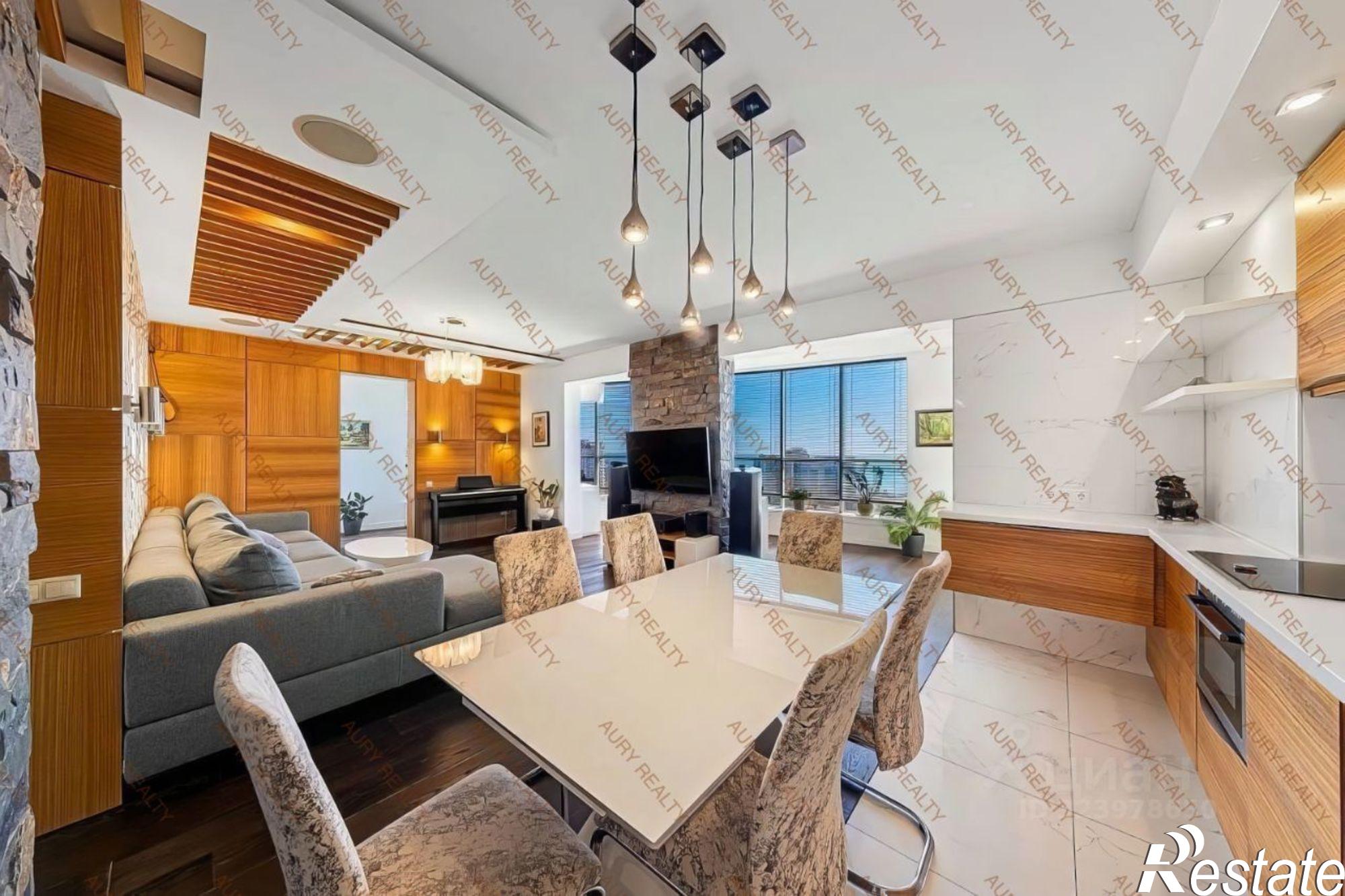 Купить квартиру за 35 000 000 рублей на ул Первомайская, 19