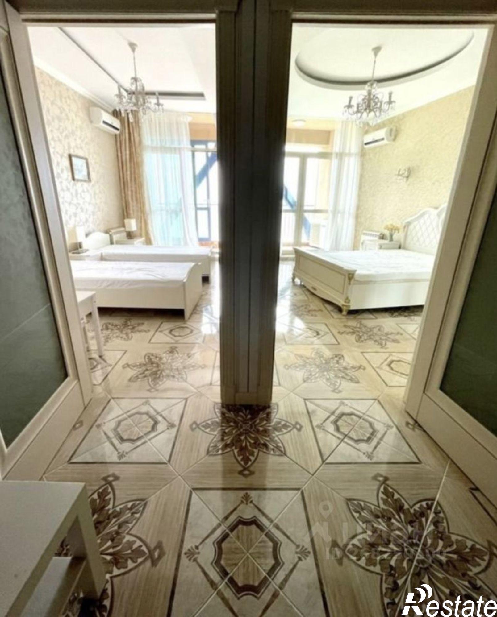 Сдать квартиру за 180 000 рублей на проспект Пушкина, 6