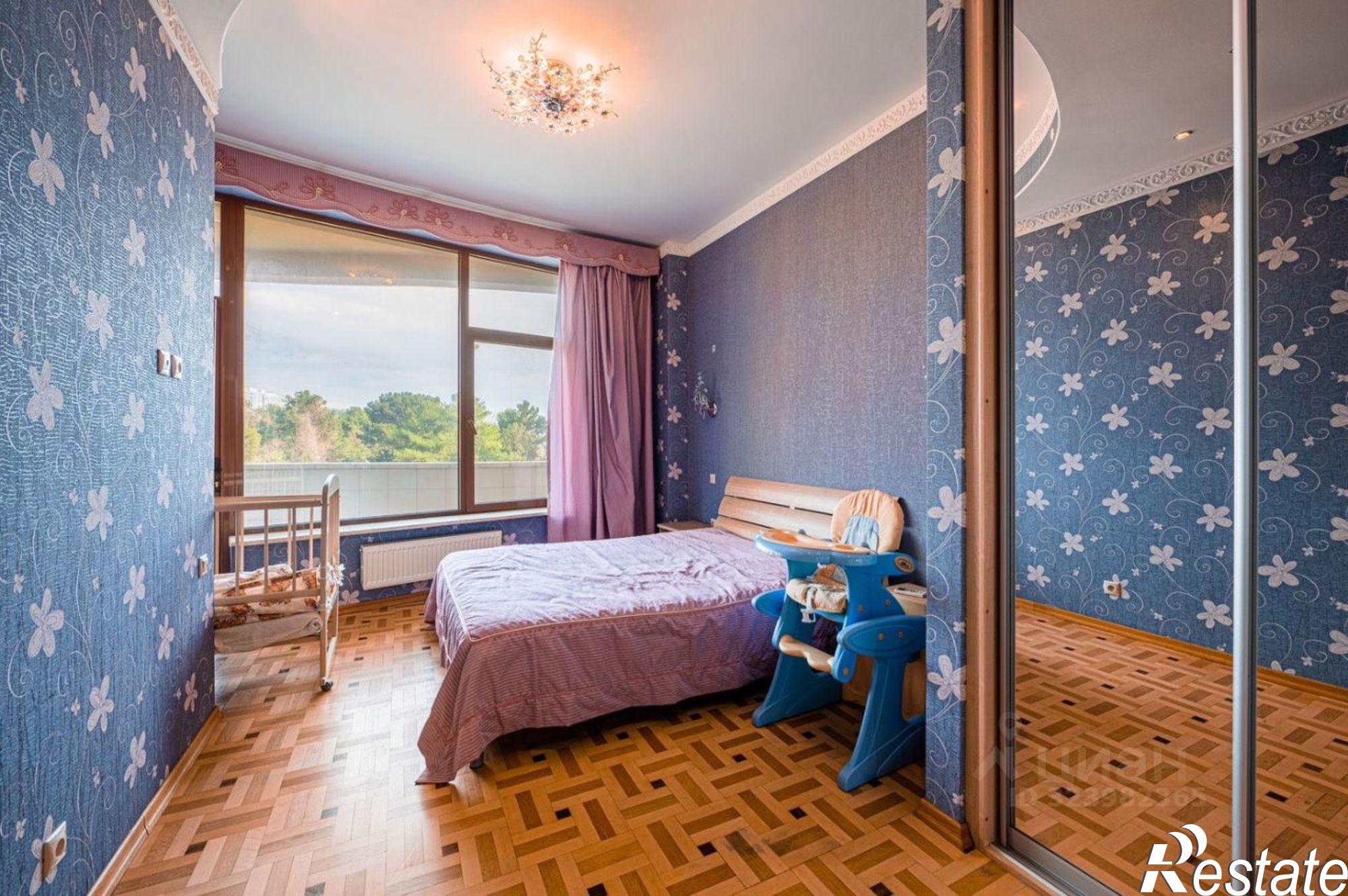 Сдать квартиру за 180 000 рублей на проспект Пушкина, 5А