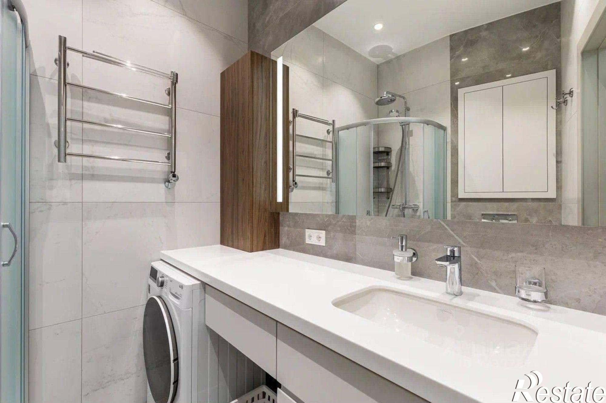 Купить квартиру за 11 500 000 рублей на ул Театральная, 11