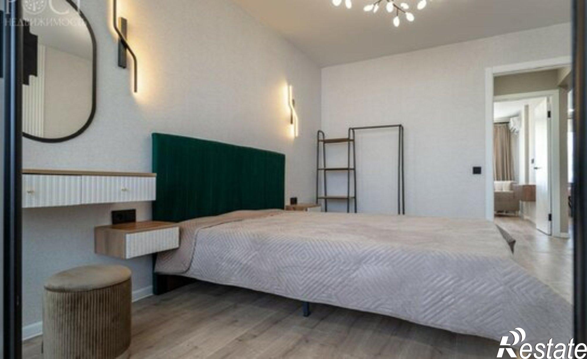 Купить квартиру за 17 000 000 рублей на Альпийская улица, 19