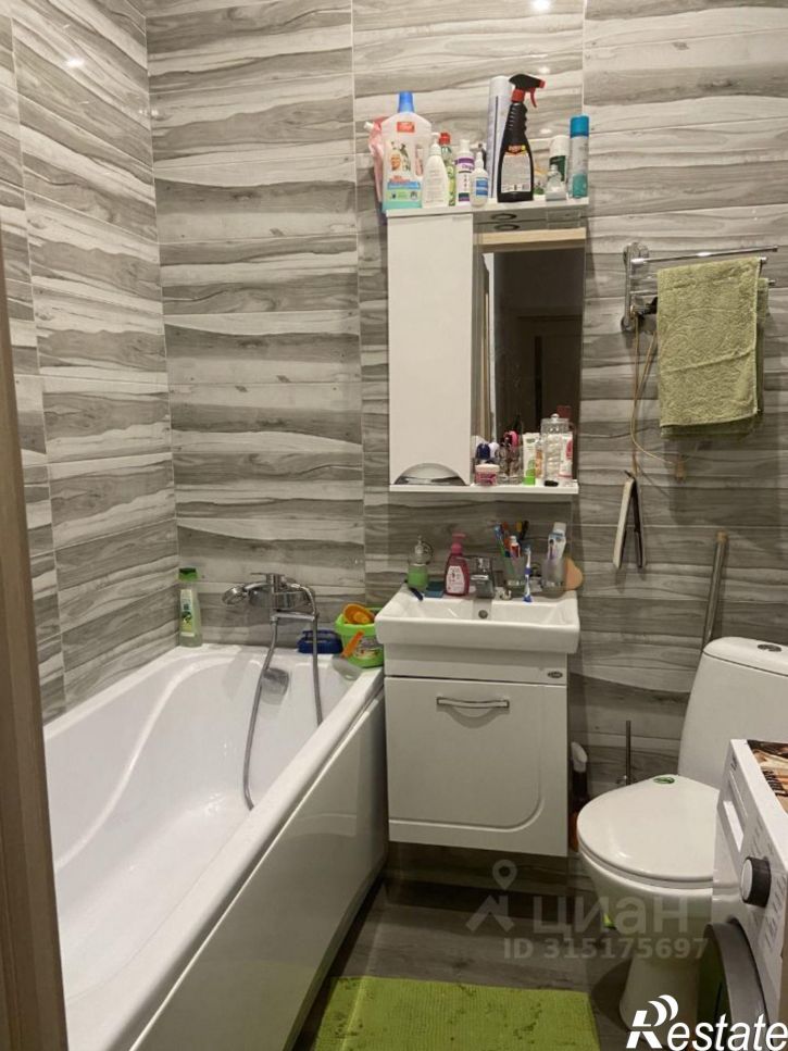 3-комн квартира ул Целинная, 12Б,  д. 12Б