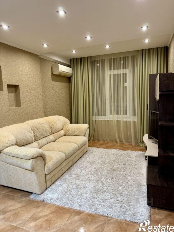 2-комн квартира Изумрудный пер, 10,  д. 10