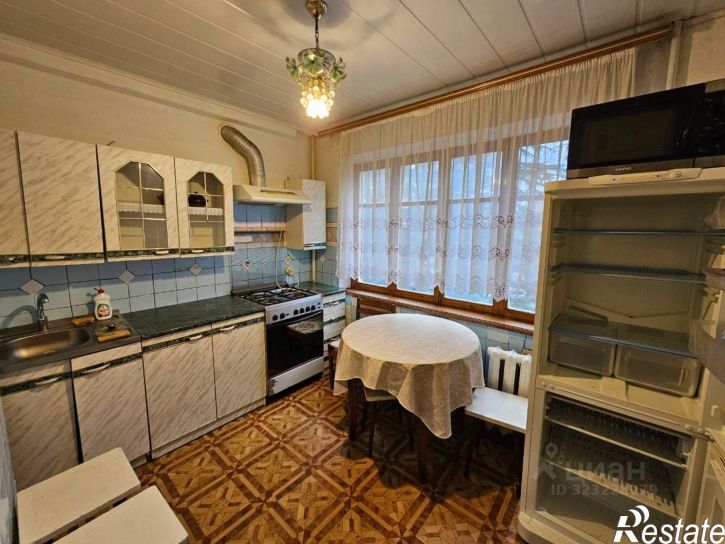 3-комн квартира улица Свердлова, 99,  д. 99