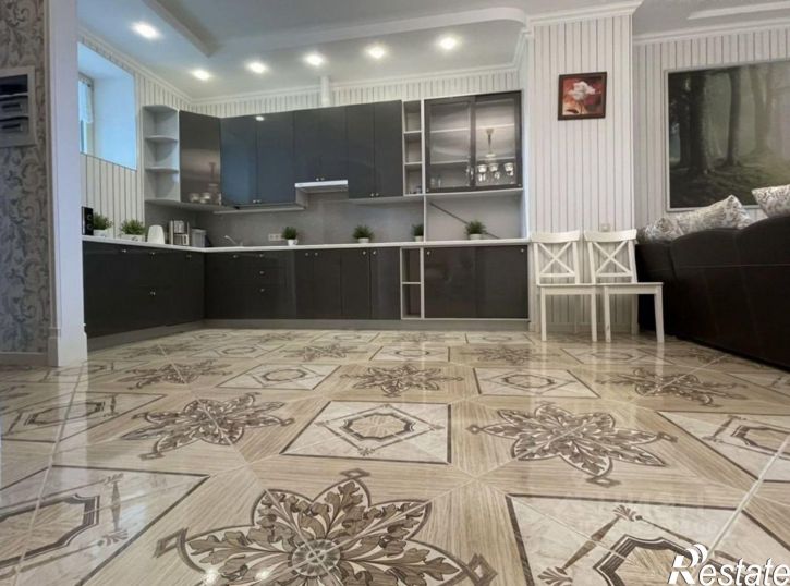 4-комн квартира проспект Пушкина, 6,  д. 6