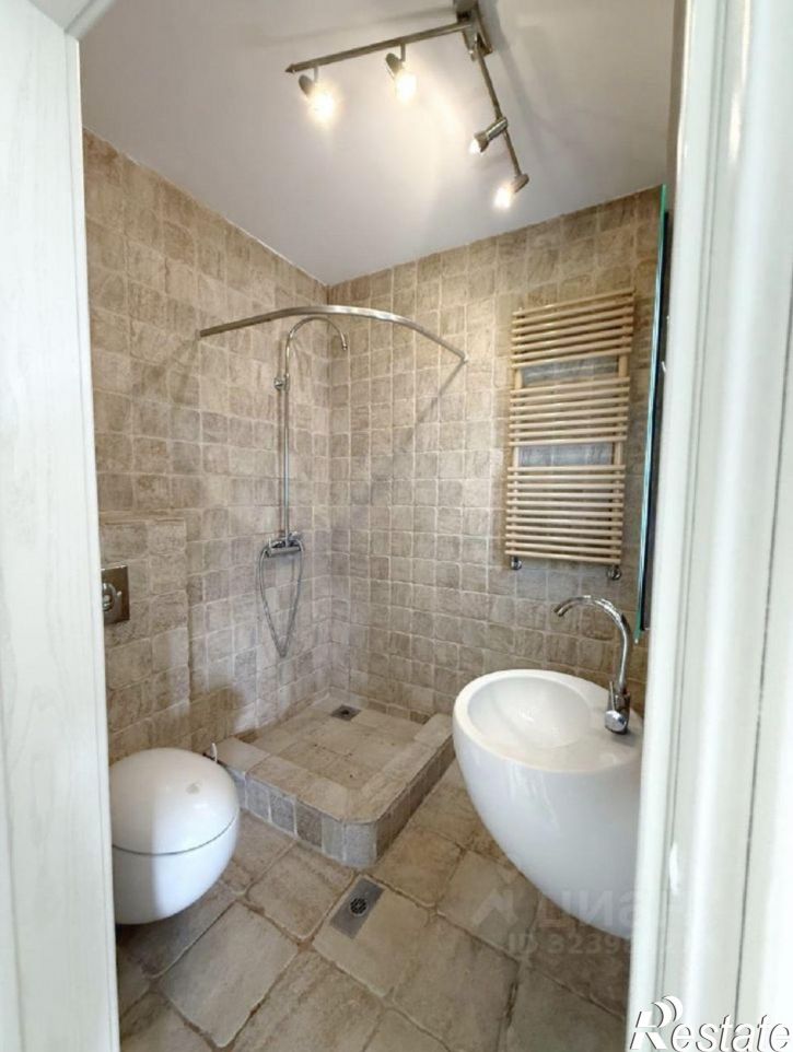 3-комн квартира ул Роз, 32А,  д. 32А