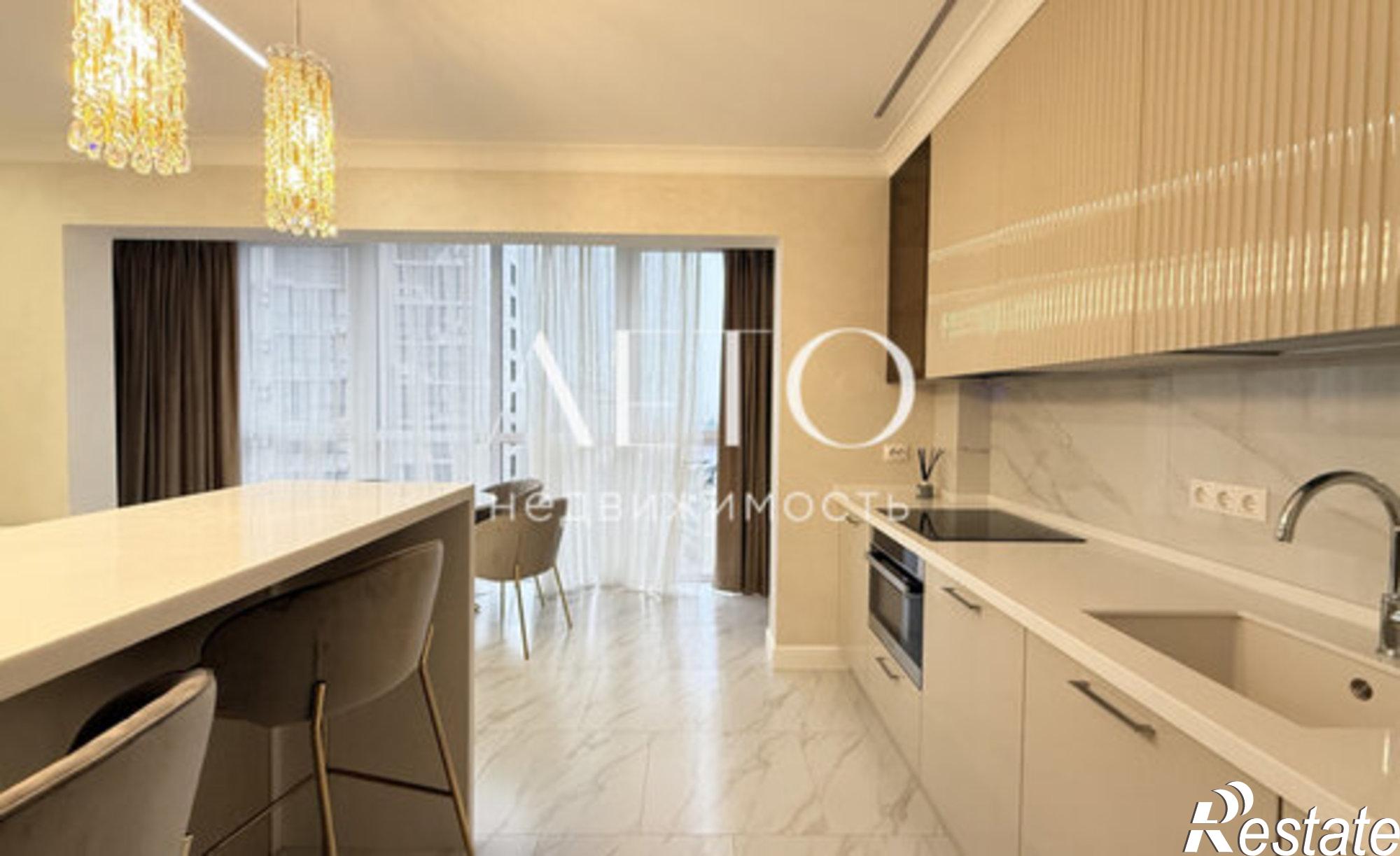 Купить квартиру за 48 000 000 рублей на ул Роз, 36