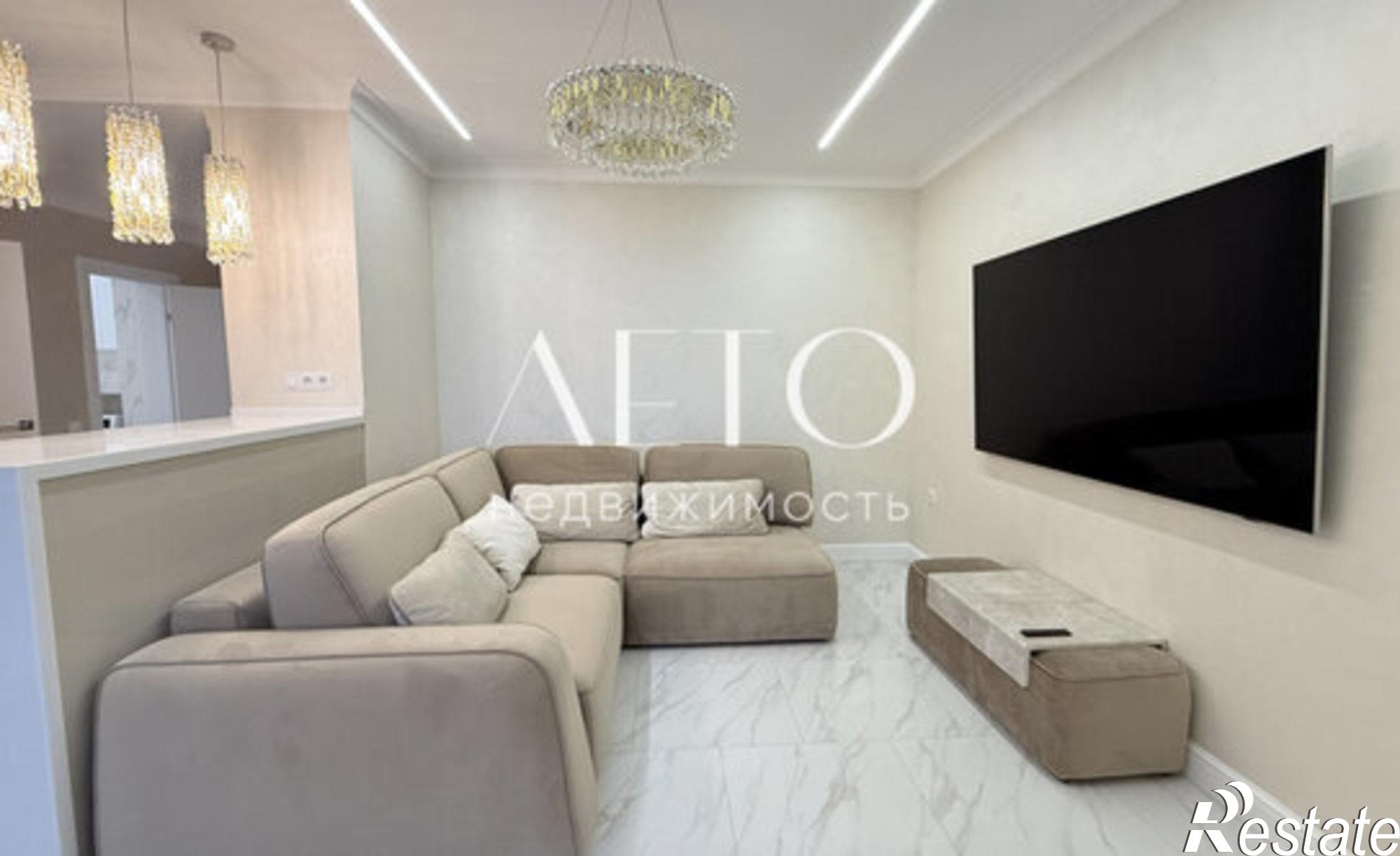 Купить квартиру за 48 000 000 рублей на ул Роз, 36