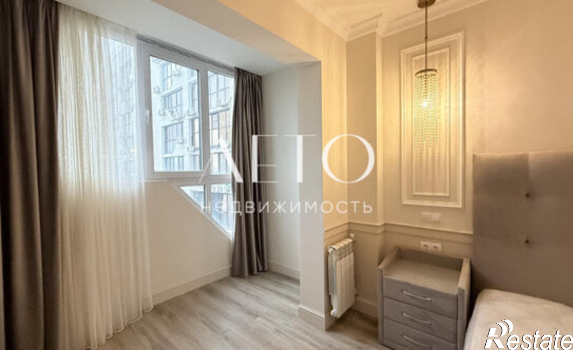 Купить квартиру за 48 000 000 рублей на ул Роз, 36