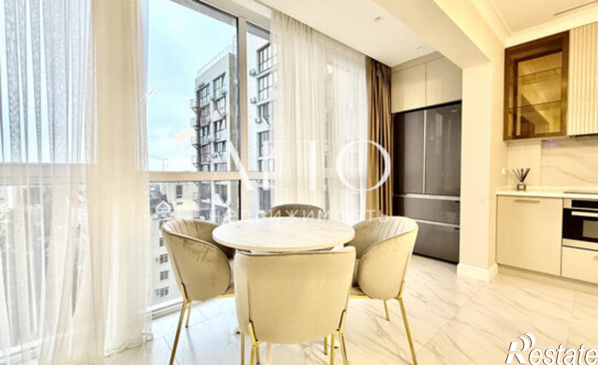 Купить квартиру за 48 000 000 рублей на ул Роз, 36