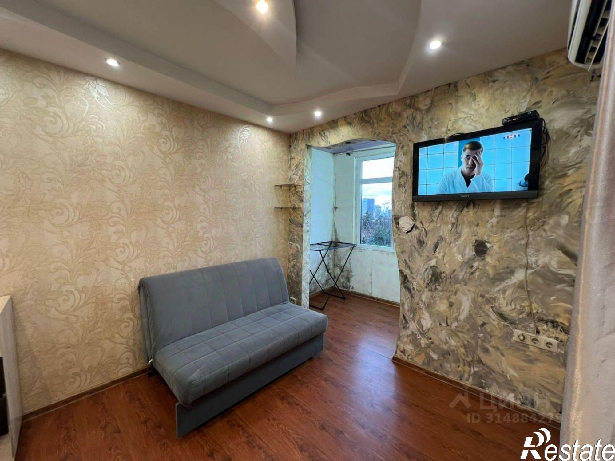 Сдать квартиру за 30 000 рублей на улица Дмитриевой, 13