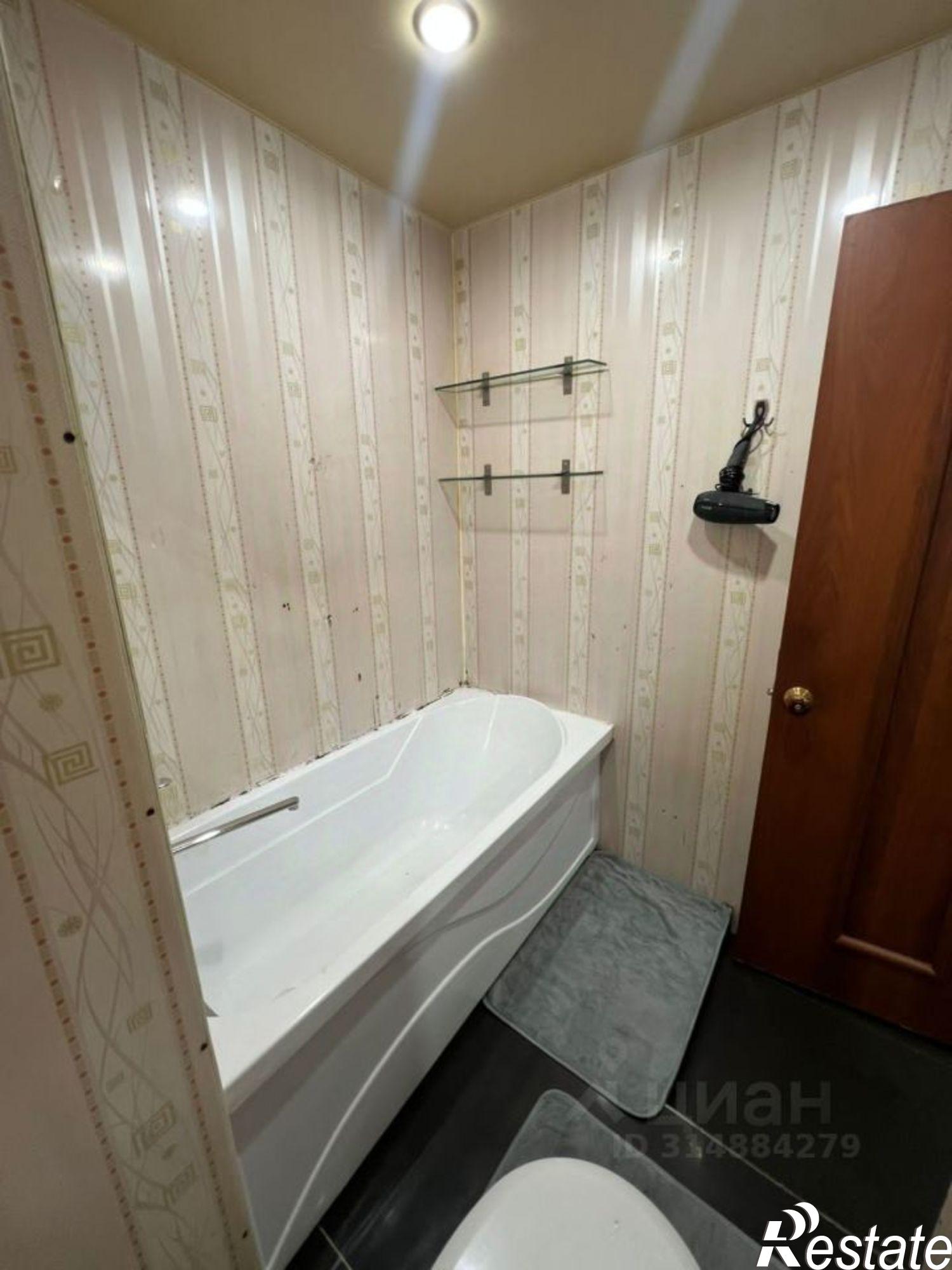 Сдать квартиру за 30 000 рублей на улица Дмитриевой, 13