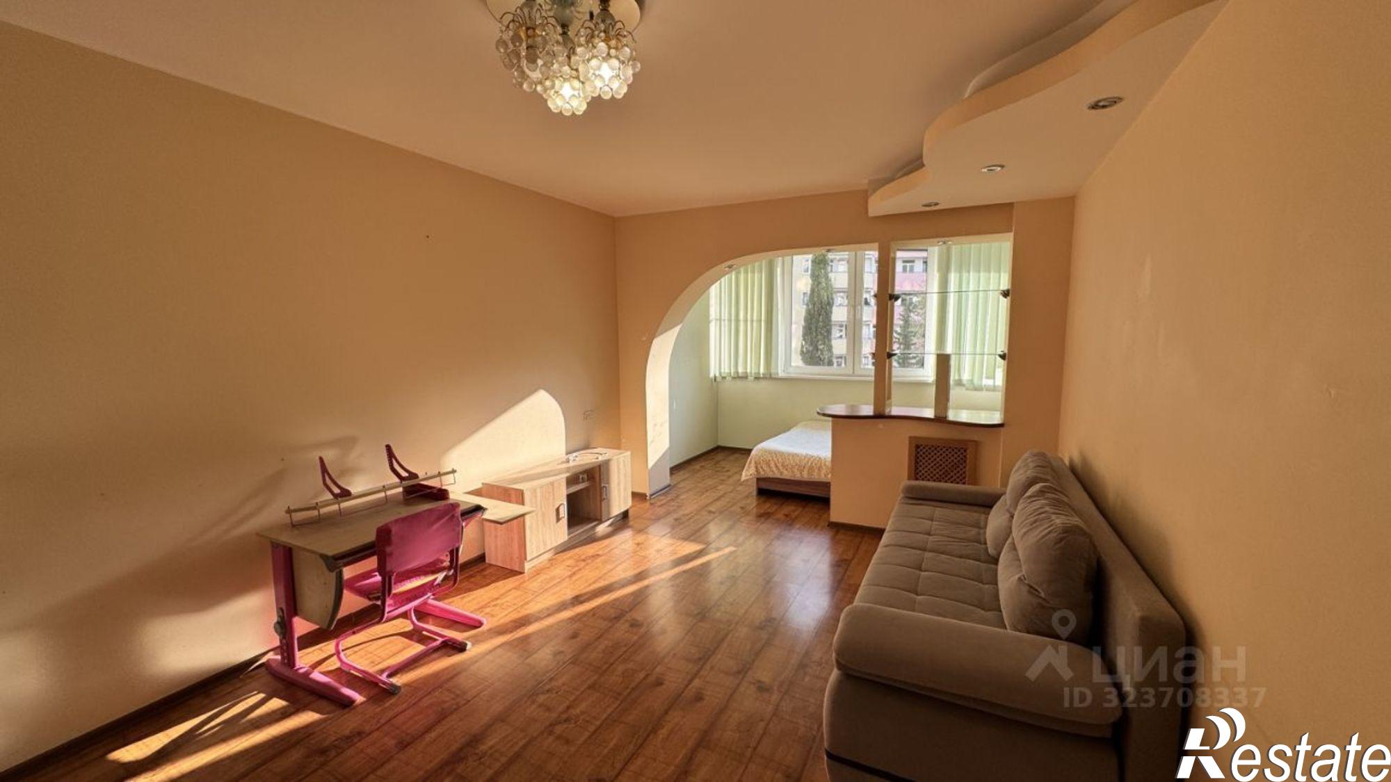 Купить квартиру за 11 000 000 рублей на ул Искры, 66/3