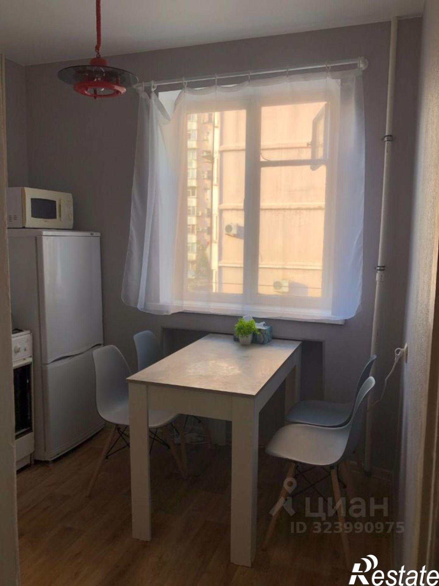 Сдать квартиру за 25 000 рублей на улица Лазарева, 78