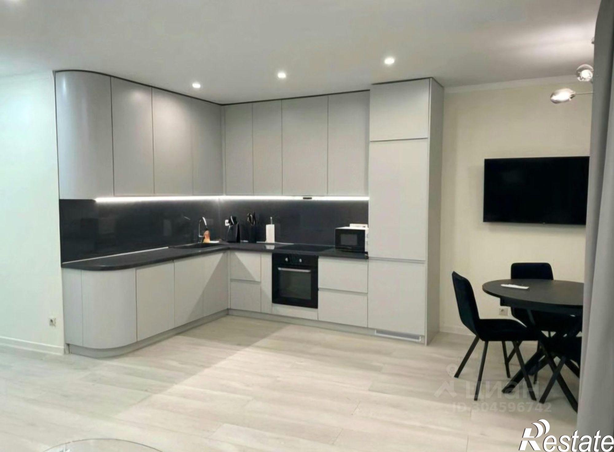 Сдать квартиру за 130 000 рублей на Депутатская улица, 10