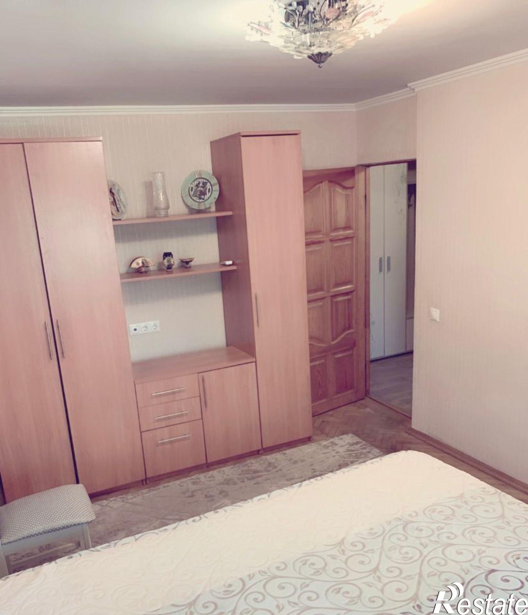 Сдать квартиру за 55 000 рублей на ул Роз, 82