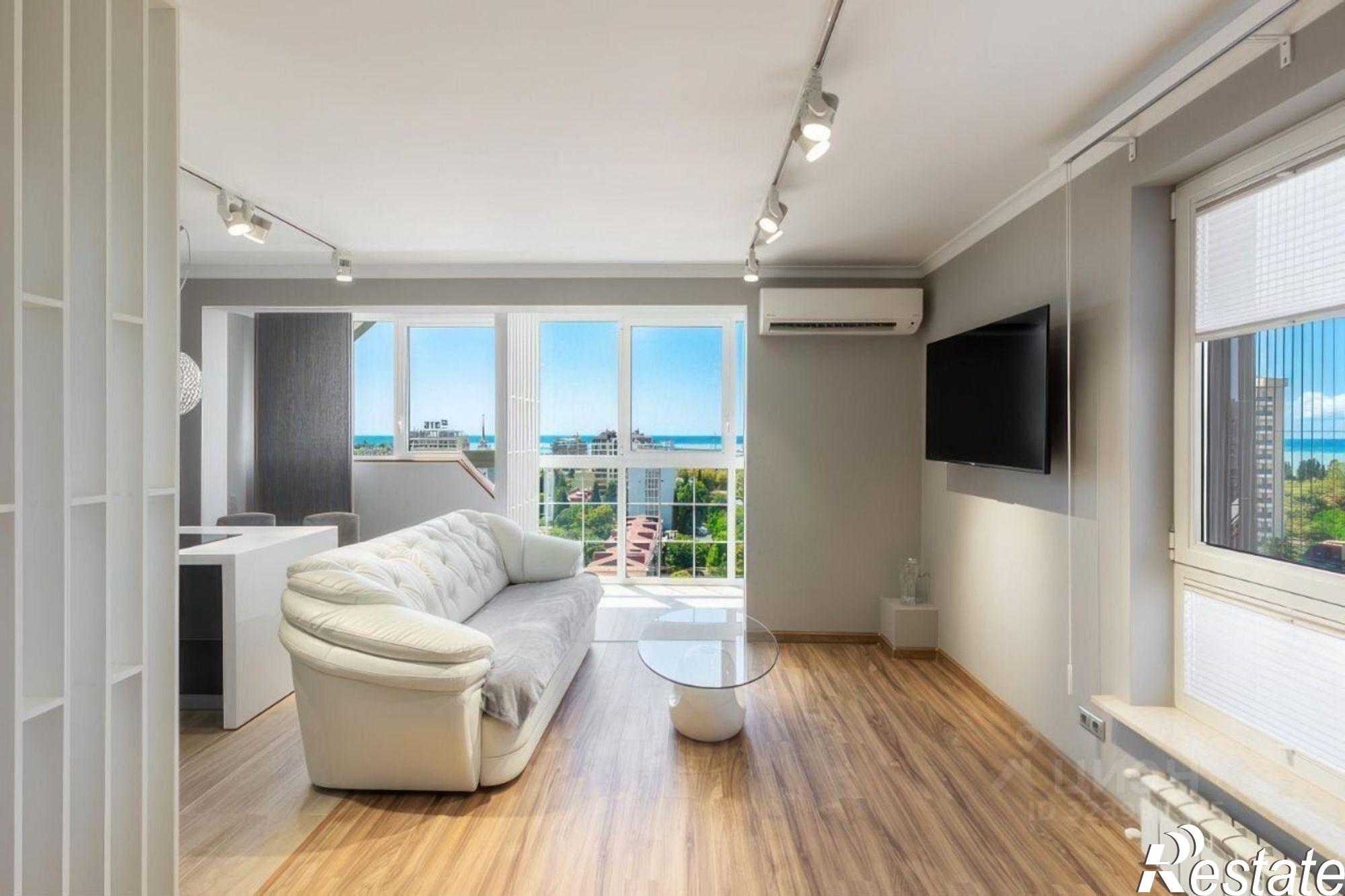 Купить квартиру за 22 000 000 рублей на ул Роз, 32А