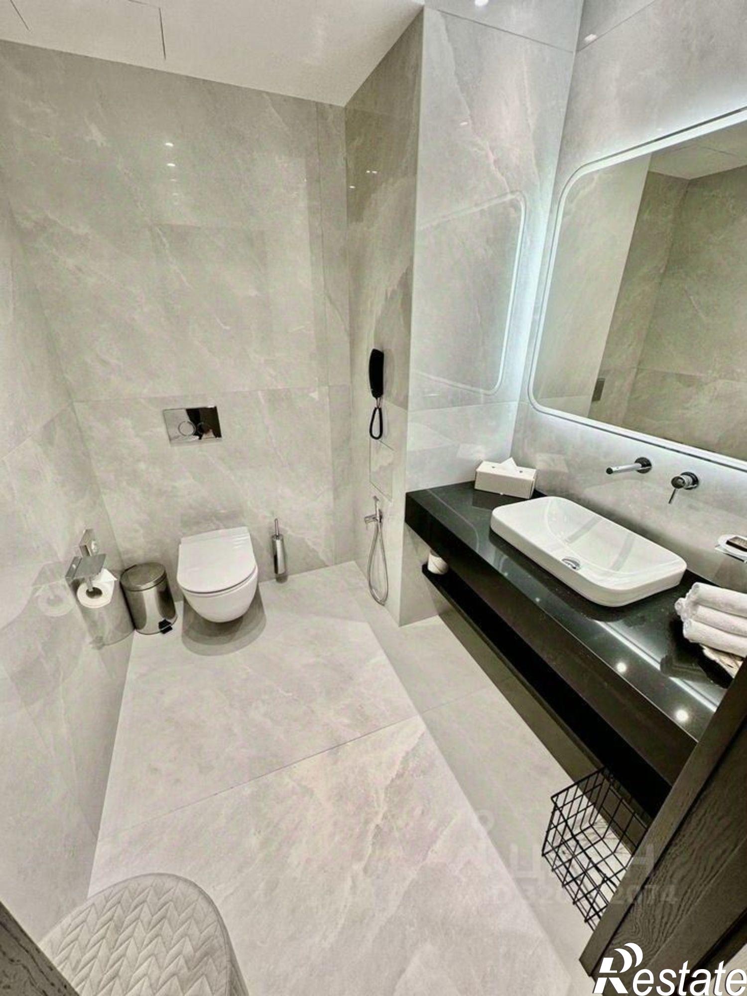 Купить квартиру за 42 000 000 рублей на Курортный проспект, 86