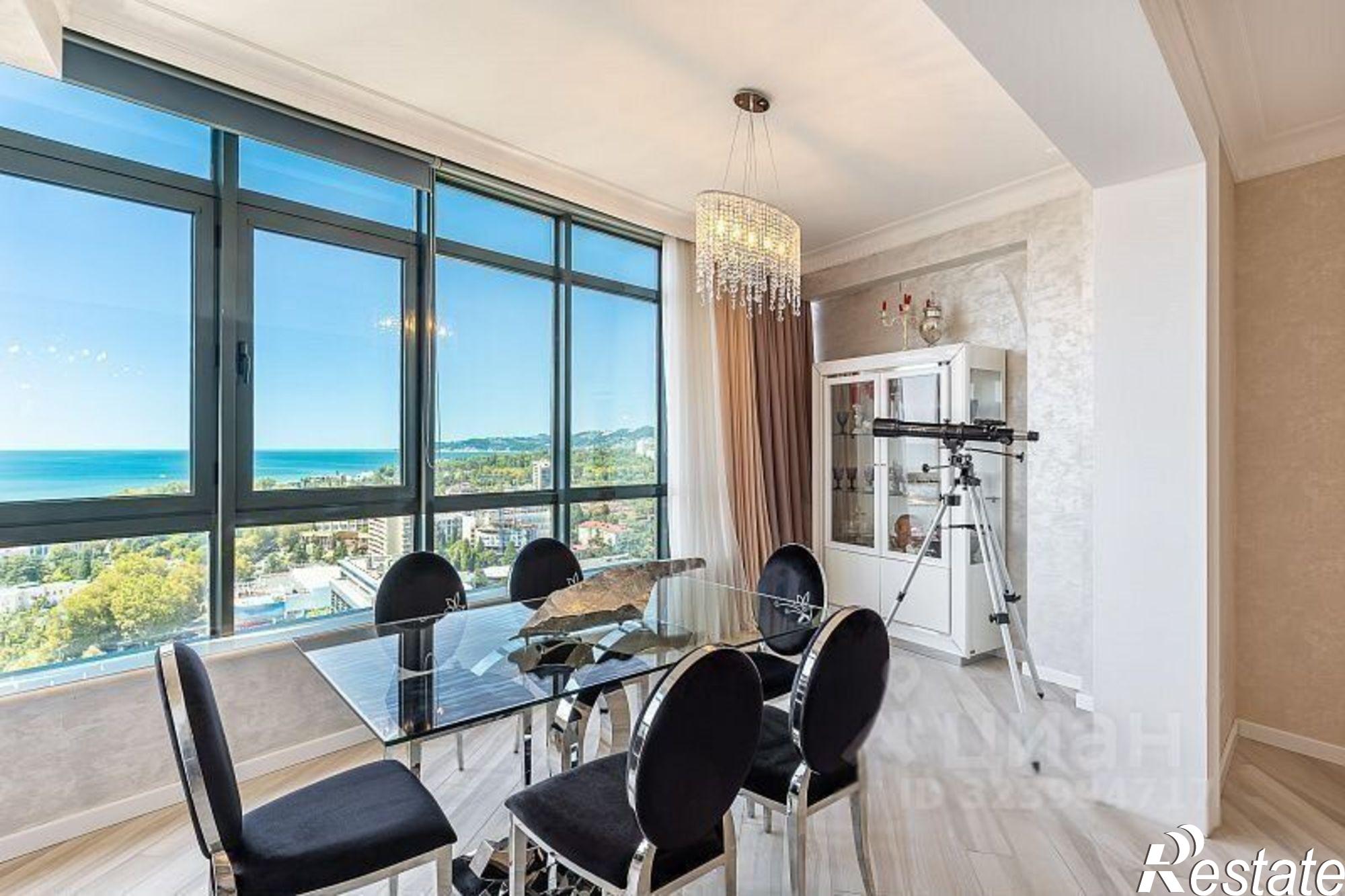 Купить квартиру за 35 000 000 рублей на ул Войкова, 21