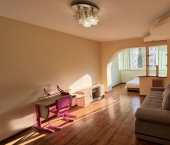 1-комн, 46кв м, этаж 3/10 ул Искры, 66/3