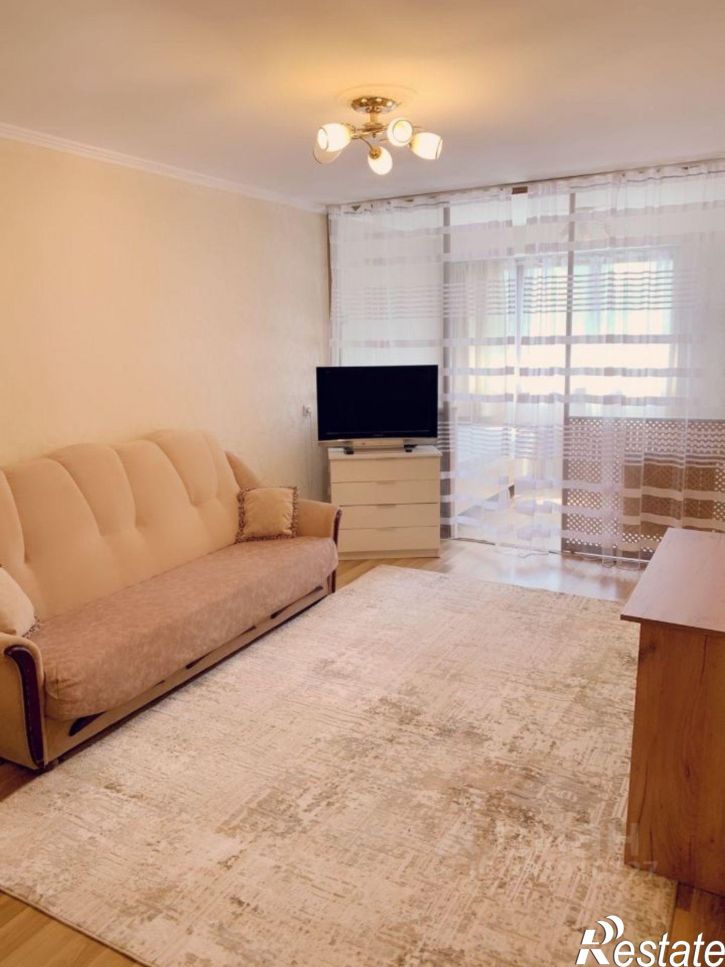 3-комн квартира ул Роз, 82,  д. 82