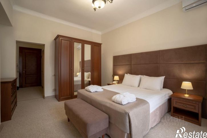 2-комн квартира Ясногорская улица, 92,  д. 92