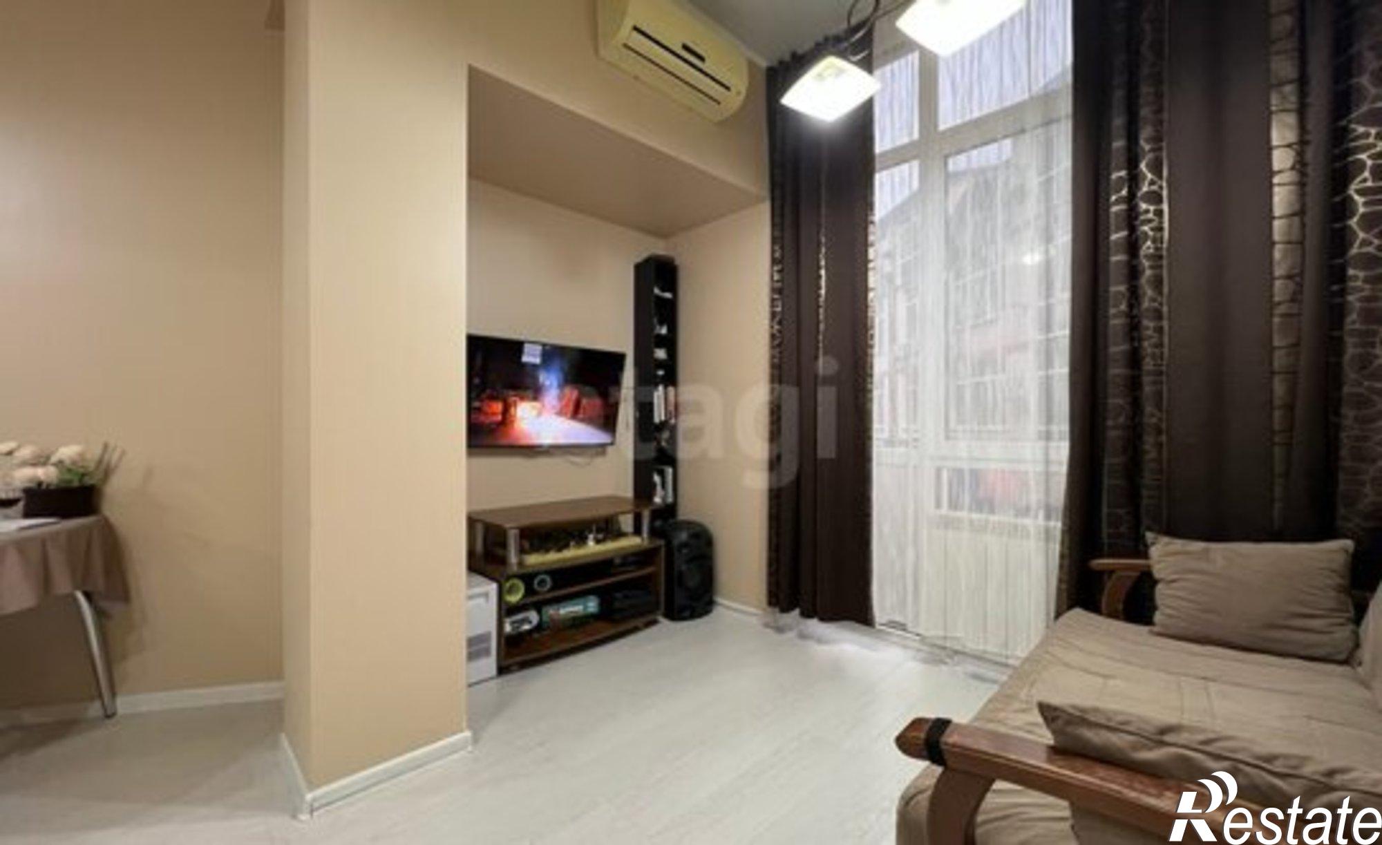 Купить квартиру за 14 700 000 рублей на Тепличная улица, 16/3