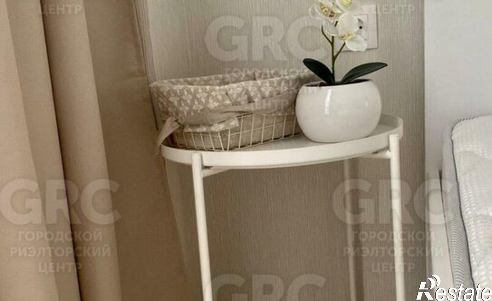 Купить квартиру за 13 000 000 рублей на Крымская улица, 44А