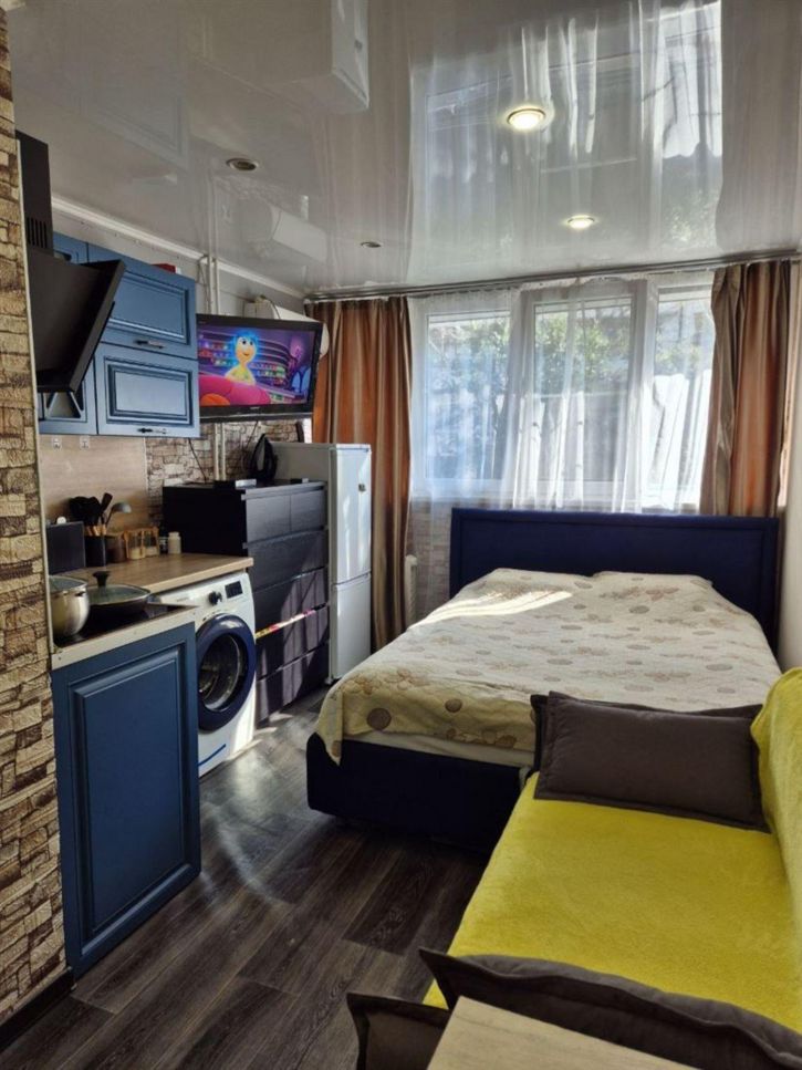 Студия ул Революции, д. 18