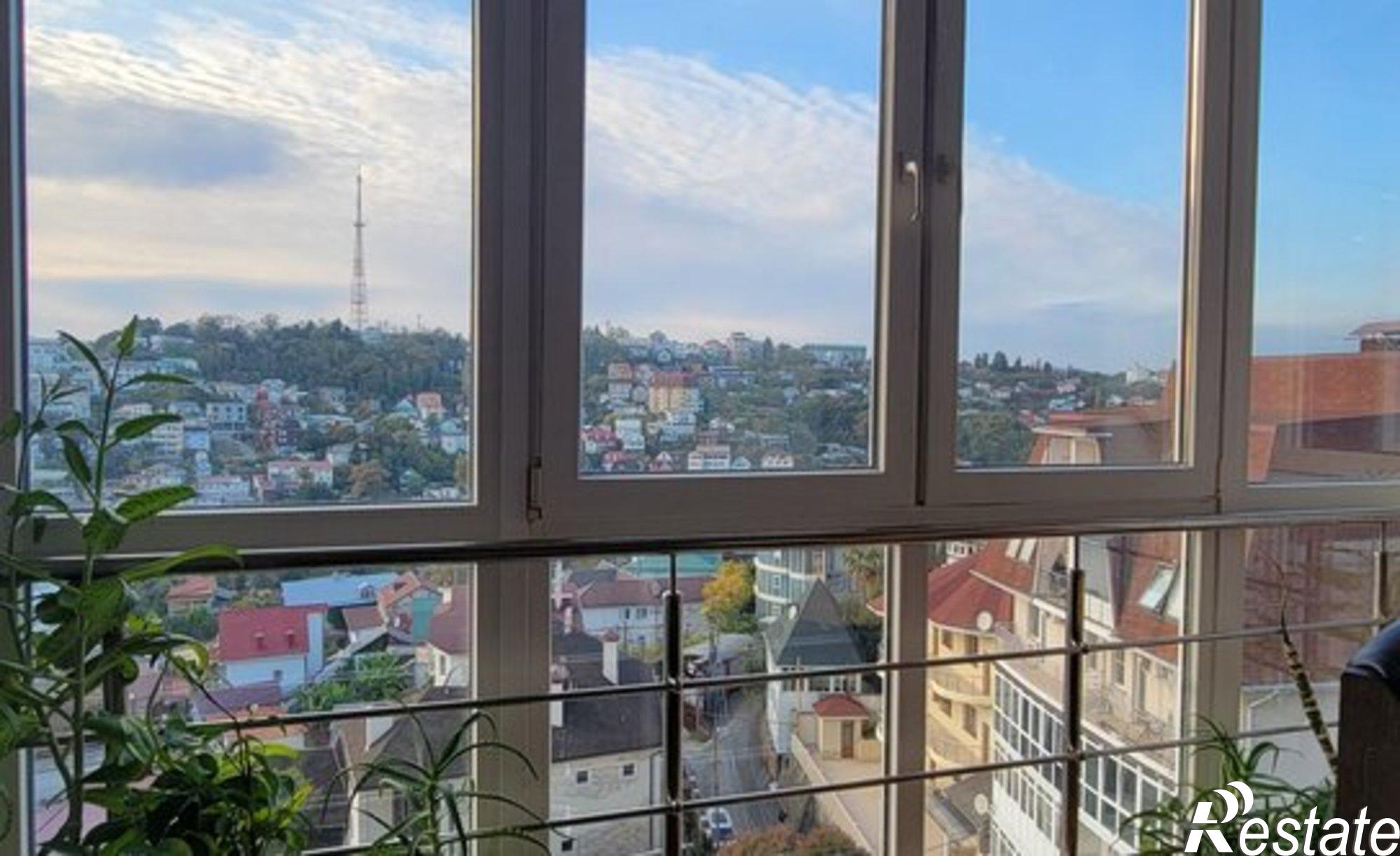 Купить квартиру за 11 600 000 рублей на Учительская улица, 24Г