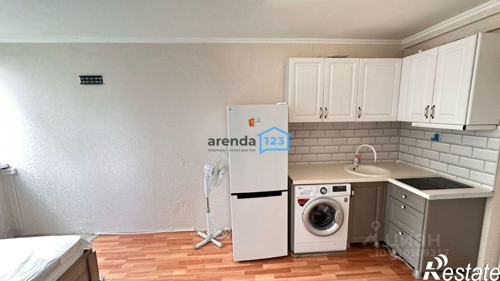 Сдать комнату за 20 000 рублей на улица Голубые Дали, 76