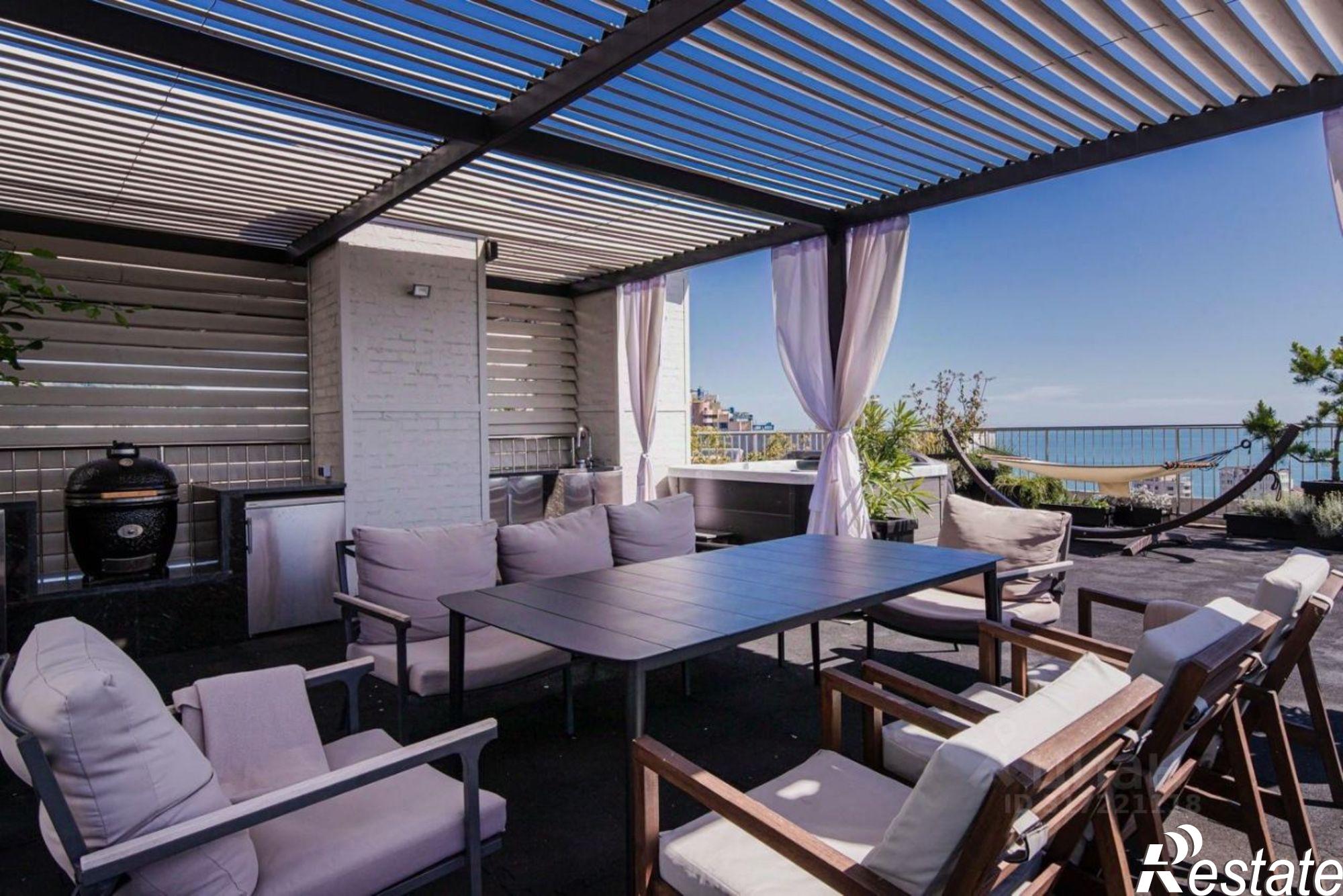 Купить квартиру за 32 000 000 рублей на Депутатская улица, 9