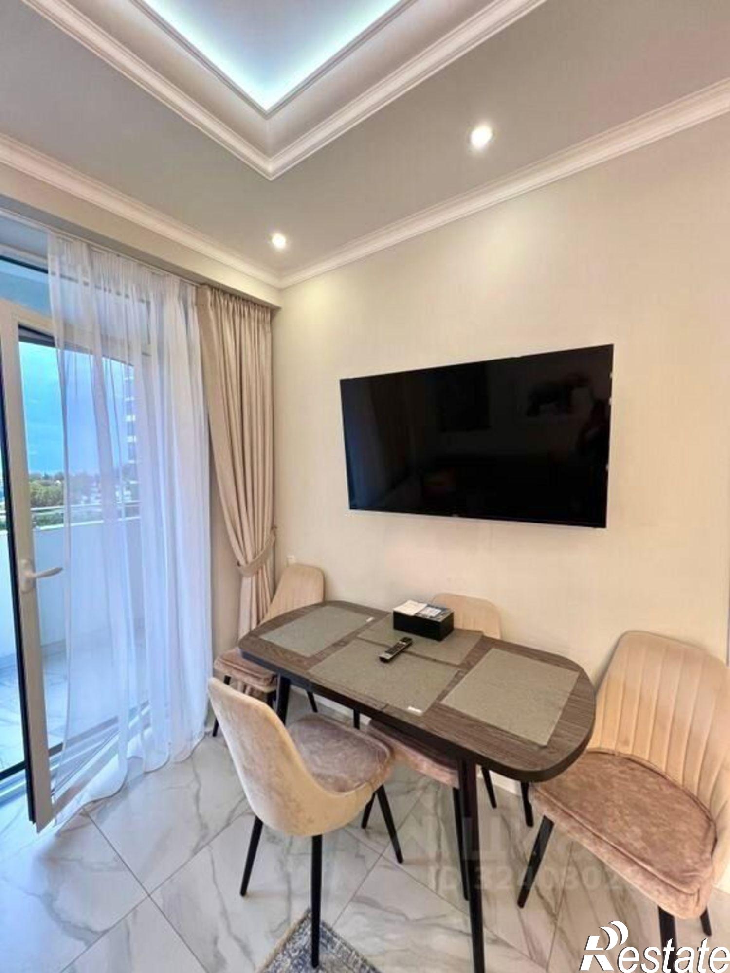 Купить квартиру за 18 900 000 рублей на Первомайская улица, 1