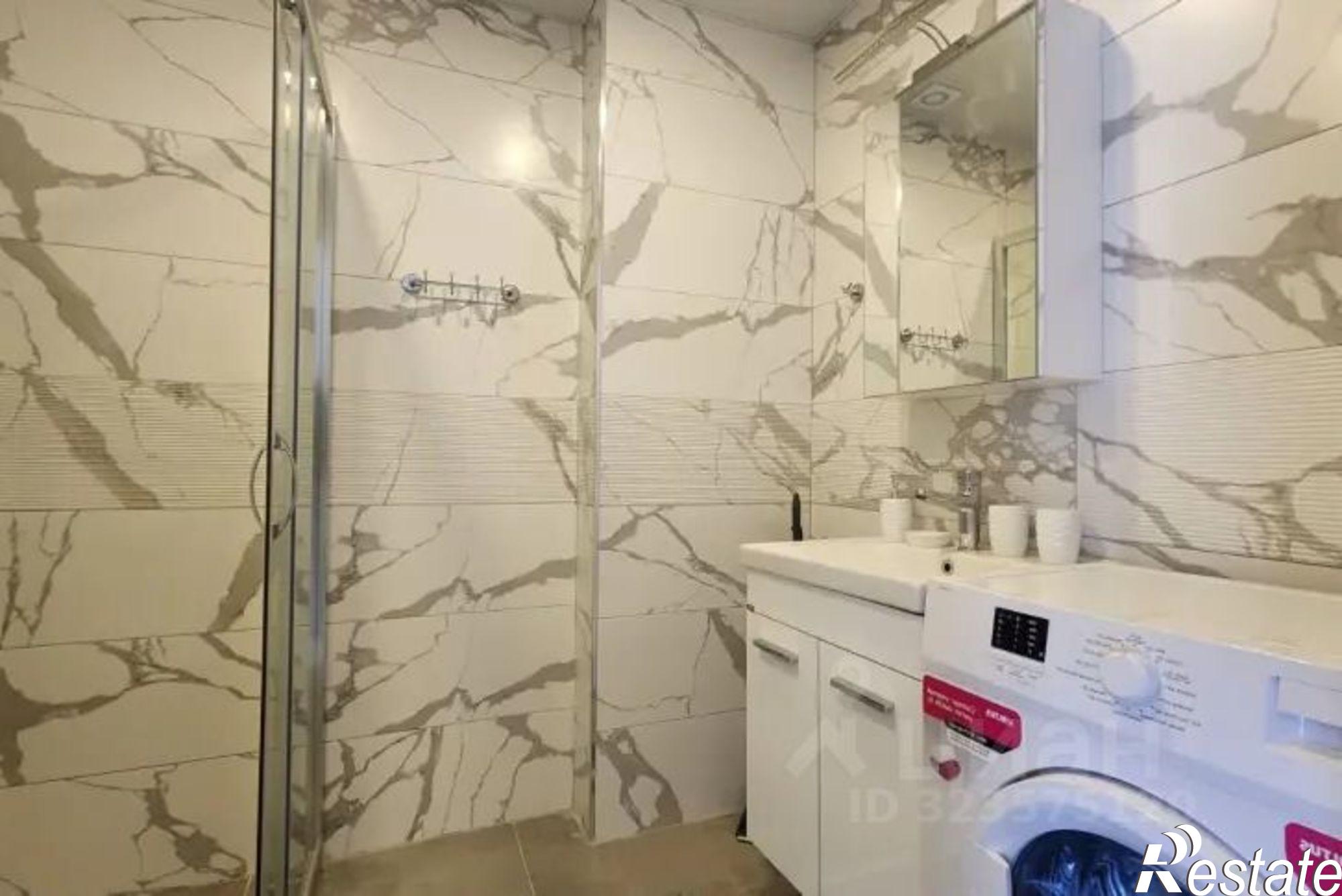 Купить квартиру за 23 500 000 рублей на ул Пчеловодов, 13