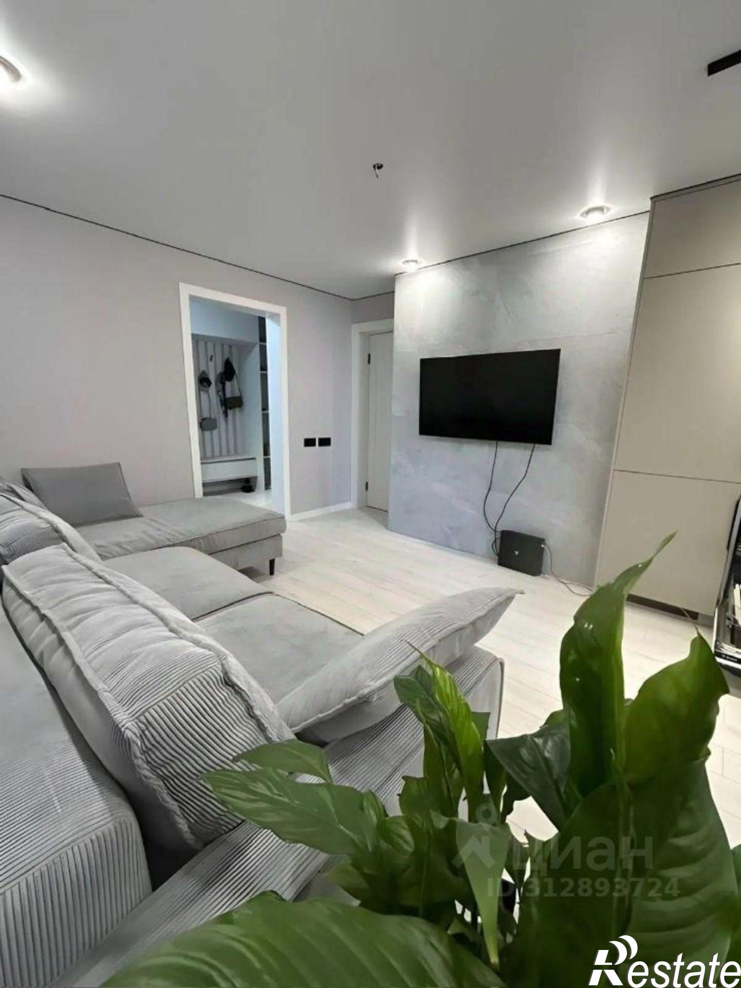 Купить квартиру за 13 000 000 рублей на ул Худякова, 7