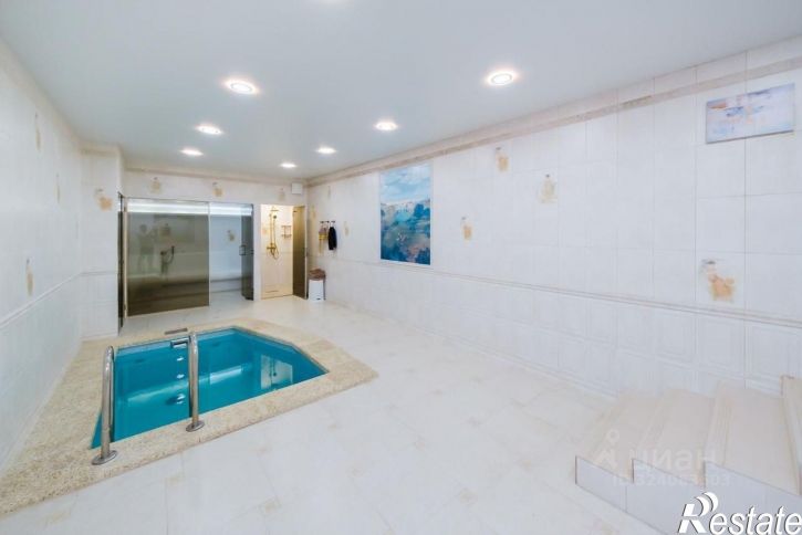 6-комн квартира ул Бытха, 2/5,  д. 2/5