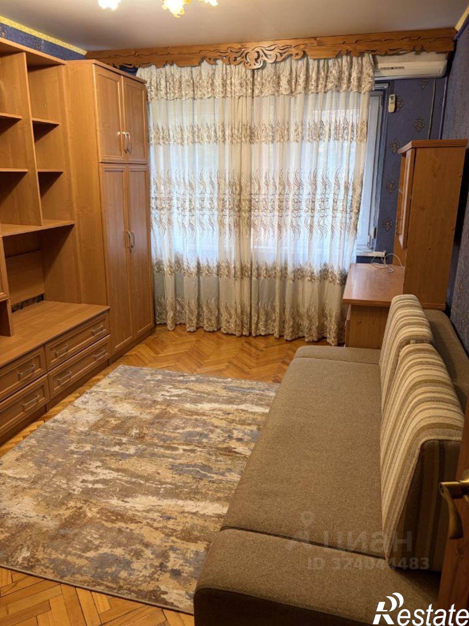 Сдать квартиру за 40 000 рублей на ул Кирова, 75