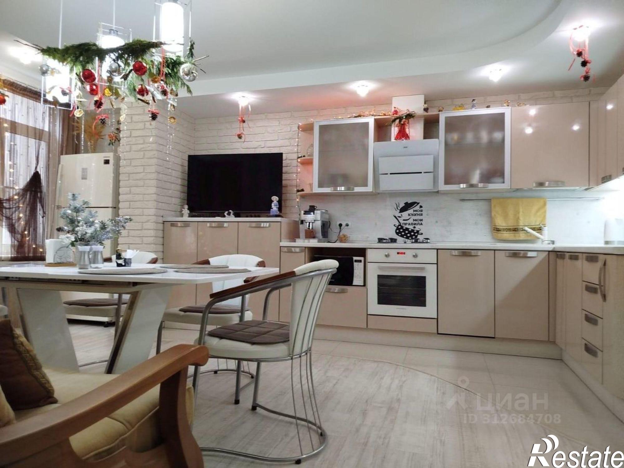 Купить квартиру за 16 700 000 рублей на Учительская улица, 24Г